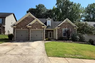 1030 Amber Waves Ave, Hoschton, GA 30548 - Photo 1