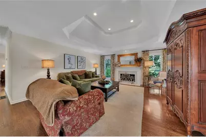 1216 Commonwealth Avenue SW, Marietta, GA 30064 - Photo 12
