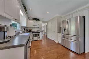 1216 Commonwealth Ave SW, Marietta, GA 30064 - Photo 18