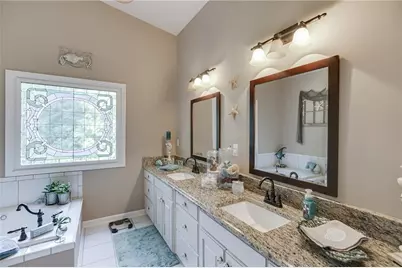 215 Heath Cove, Lavonia, GA 30553 - Photo 28
