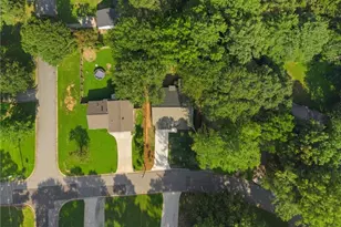 9241 Raven Dr, Jonesboro, GA 30238 - Photo 44
