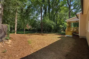 9241 Raven Dr, Jonesboro, GA 30238 - Photo 40