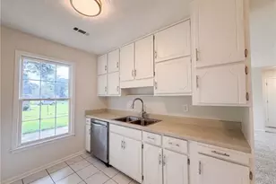 6120 Dorchester Dr, Rex, GA 30273 - Photo 12