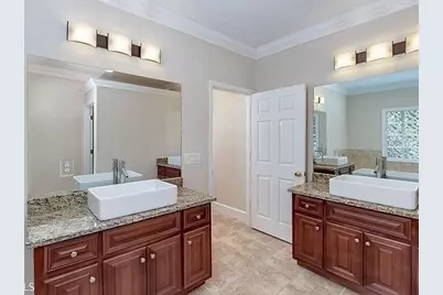 97 Rockyford Road NE, Atlanta, GA 30317 - Photo 12