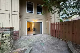 732 Hanover Ln SE, Marietta, GA 30067 - Photo 2