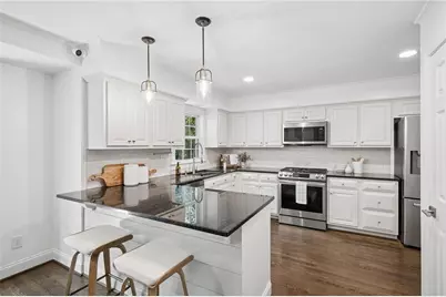 1175 Chalfont Walk NE, Atlanta, GA 30319 - Photo 10