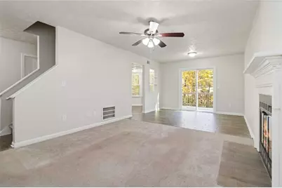2725 Wildflower Lane, Snellville, GA 30039 - Photo 12