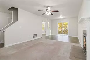 2725 Wildflower Ln, Snellville, GA 30039 - Photo 12