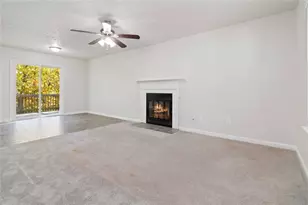 2725 Wildflower Ln, Snellville, GA 30039 - Photo 10
