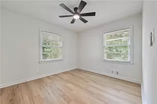 2529 Riggs Dr, Atlanta, GA 30344 - Photo 18