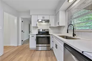 2529 Riggs Dr, Atlanta, GA 30344 - Photo 10