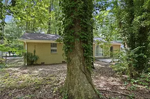 4448 Malibu Dr, Decatur, GA 30035 - Photo 18