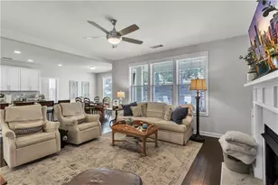 7016 Dove Point Ln, Hoschton, GA 30548 - Photo 16