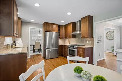 5148 N Peachtree Road, Dunwoody, GA 30338 - Photo 16