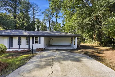 169 Robinhood Drive, Newnan, GA 30263 - Photo 4