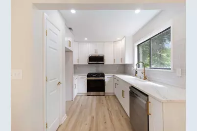 2645 Trotters Walk Trail, Snellville, GA 30078 - Photo 10