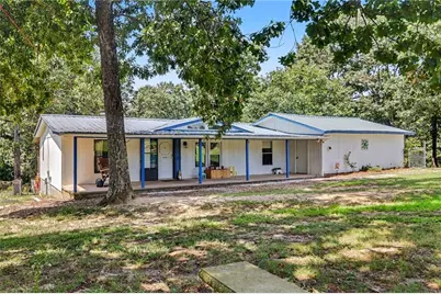 824 Fairview Farm Circle, Lavonia, GA 30553 - Photo 4