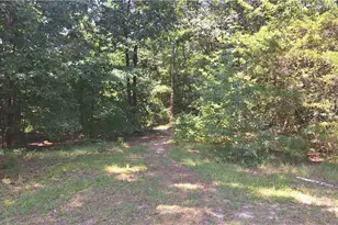 824 Fairview Farm Cir, Lavonia, GA 30553 - Photo 30