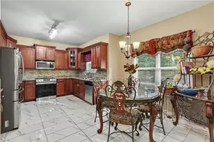 6096 Willowpond Ct, Douglasville, GA 30135 - Photo 4