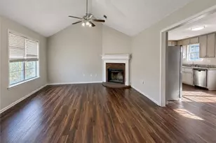2657 Amberly Glen Dr, Dacula, GA 30019 - Photo 2
