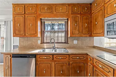 2699 Woodfen Drive, Ellenwood, GA 30294 - Photo 6