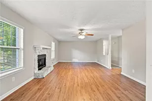 2313 Ivy Crest Dr, Buford, GA 30519 - Photo 6