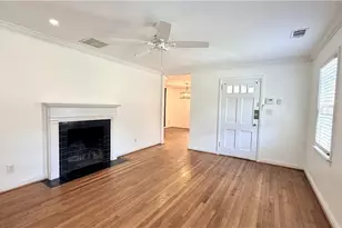 463 Lynnhaven Dr SW, Atlanta, GA 30310 - Photo 6
