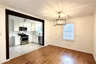 463 Lynnhaven Dr SW, Atlanta, GA 30310 - Photo 6