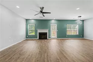 3719 Big Horn Ct, Ellenwood, GA 30294 - Photo 10