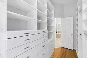 4305 Village Green Dr, Roswell, GA 30075 - Photo 20