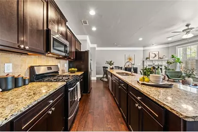 2854 Jordan Oaks Lane #8, Decatur, GA 30033 - Photo 4