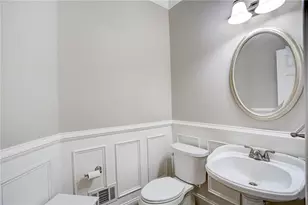 1043 Meadow Club Ct, Suwanee, GA 30024 - Photo 30