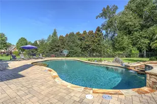 1043 Meadow Club Ct, Suwanee, GA 30024 - Photo 72