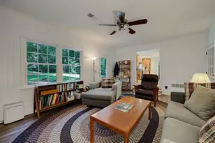 940 Hunterhill Dr, Roswell, GA 30075 - Photo 14