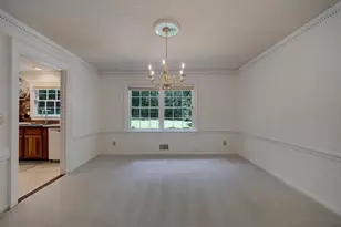 940 Hunterhill Dr, Roswell, GA 30075 - Photo 8