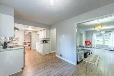 5806 Windermere Court, Lithonia, GA 30038 - Photo 32