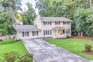 5806 Windermere Ct, Lithonia, GA 30038 - Photo 4
