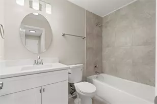 495 Larchmont Cir NW, Atlanta, GA 30318 - Photo 14