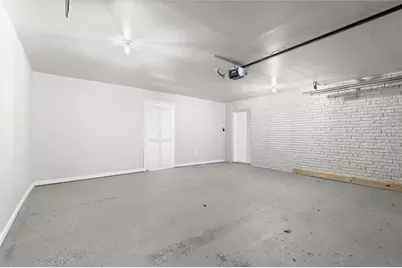 495 Larchmont Circle NW, Atlanta, GA 30318 - Photo 22