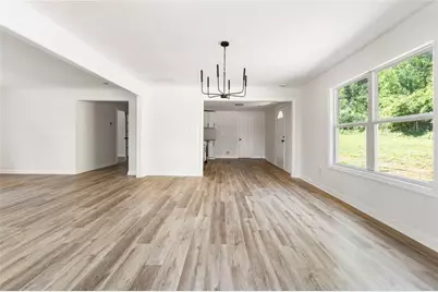 8859 Thomas Road, Jonesboro, GA 30238 - Photo 6