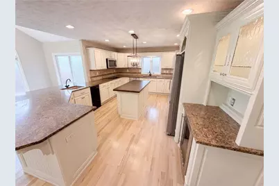 5344 Forest Springs Drive, Atlanta, GA 30338 - Photo 2