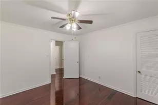2110 La Vista Cir, Hapeville, GA 30354 - Photo 34