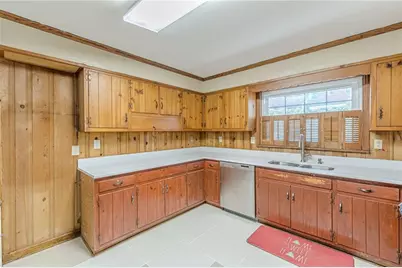 2110 Lavista Circle, Hapeville, GA 30354 - Photo 12