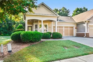 6136 Longleaf Dr, Hoschton, GA 30548 - Photo 2