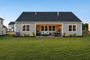 286 Defilippe Rd, Statham, GA 30666 - Photo 10