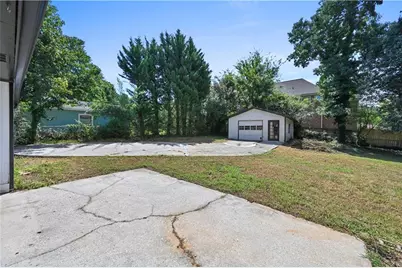 5692 Rosser Court, Lilburn, GA 30047 - Photo 28