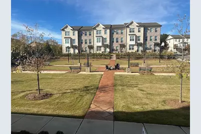 4405 Sims Park Ovlk, Suwanee, GA 30024 - Photo 2