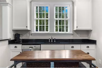 77 Peachtree Memorial Drive NW #2, Atlanta, GA 30309 - Photo 12