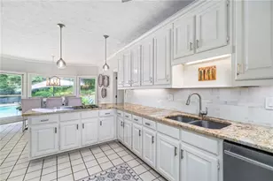 1040 Finnsbury Dr, Roswell, GA 30075 - Photo 18