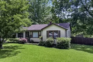 242 Oakridge Dr SE, Marietta, GA 30060 - Photo 22